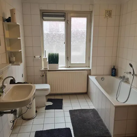 Three Bedroom Lovely * 우스터빅